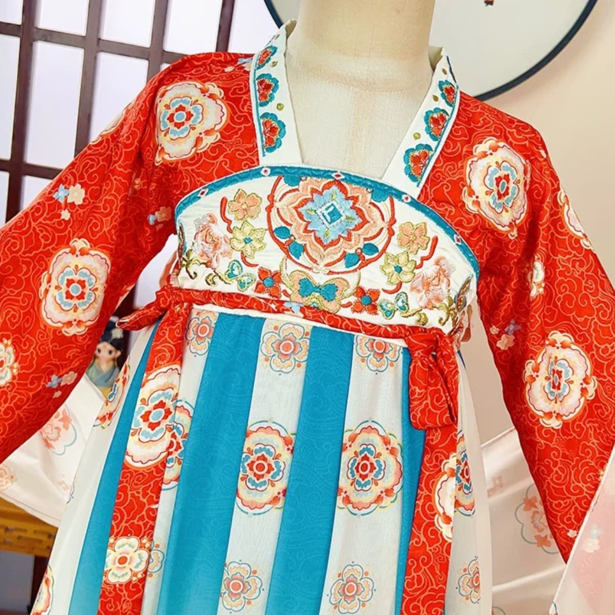 Tang Pattern (Orange Red) Kids Hanfu Dress thumbnail 3