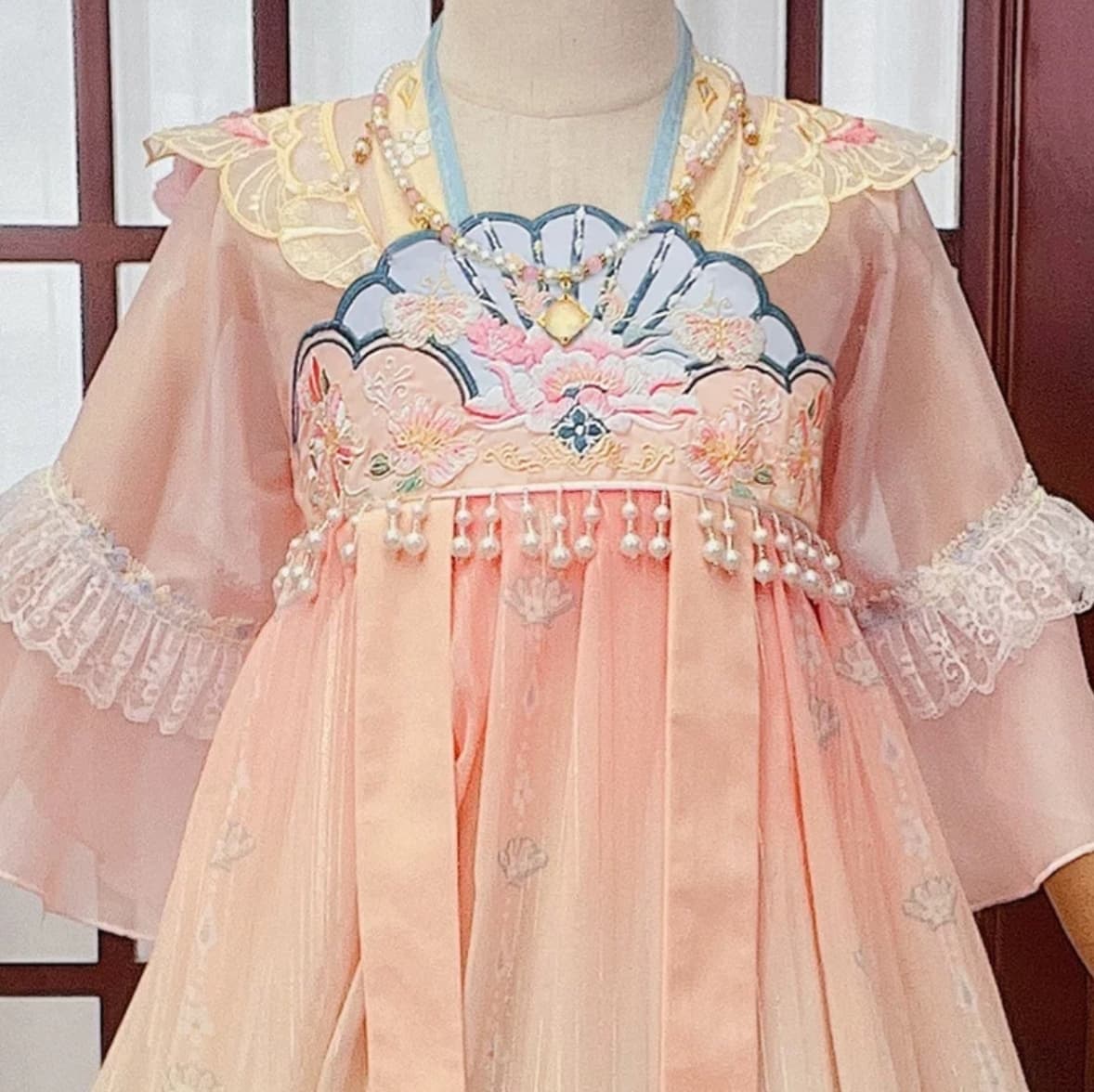 Butterfly Love Flower (Pink) Kids Hanfu Dress thumbnail 3